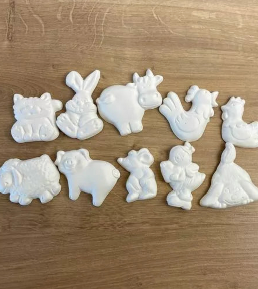 Set figurine ipsos cu animăluțe